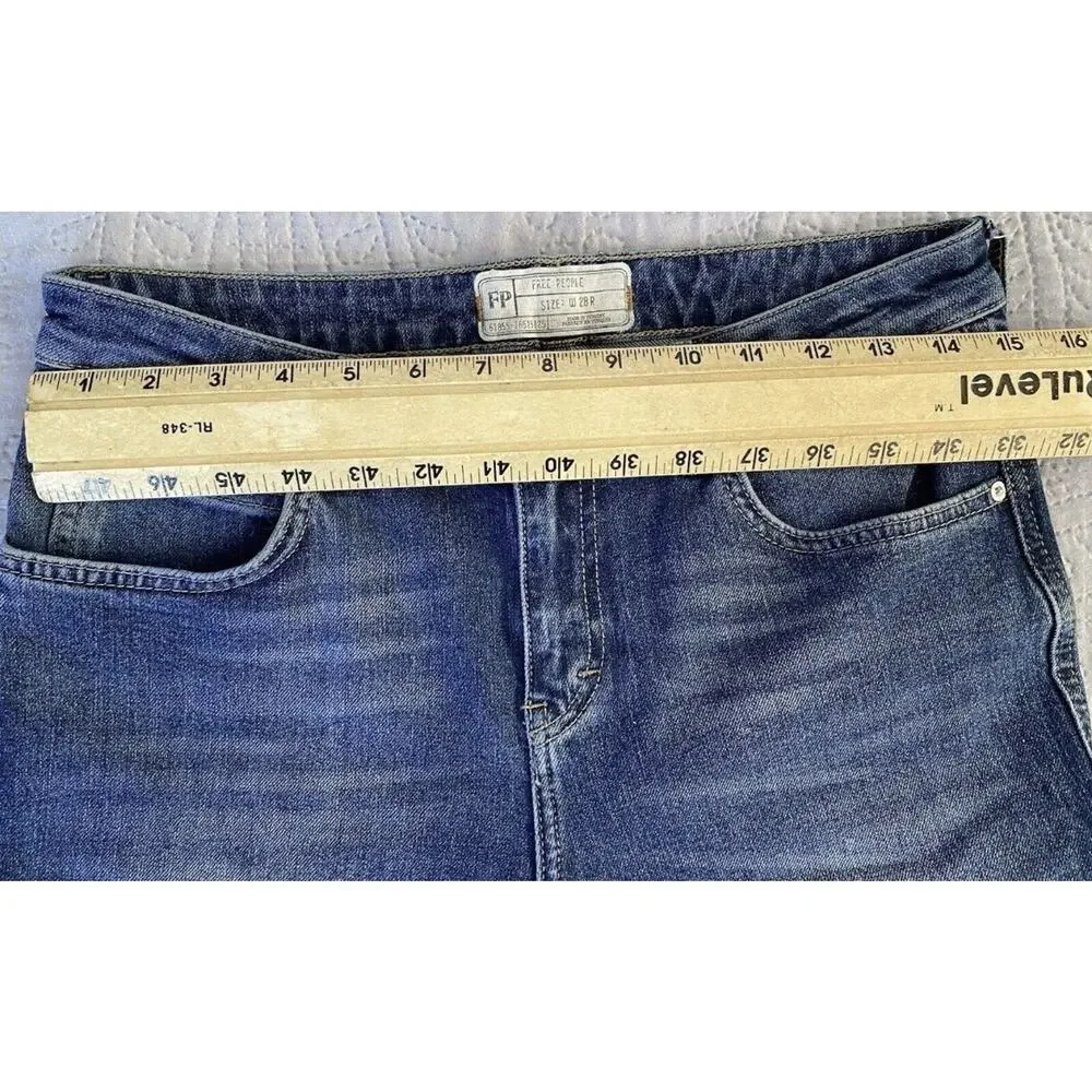 Free People Cropped Kick Flare Jeans Raw Hem Side Slit Stretch Denim W28